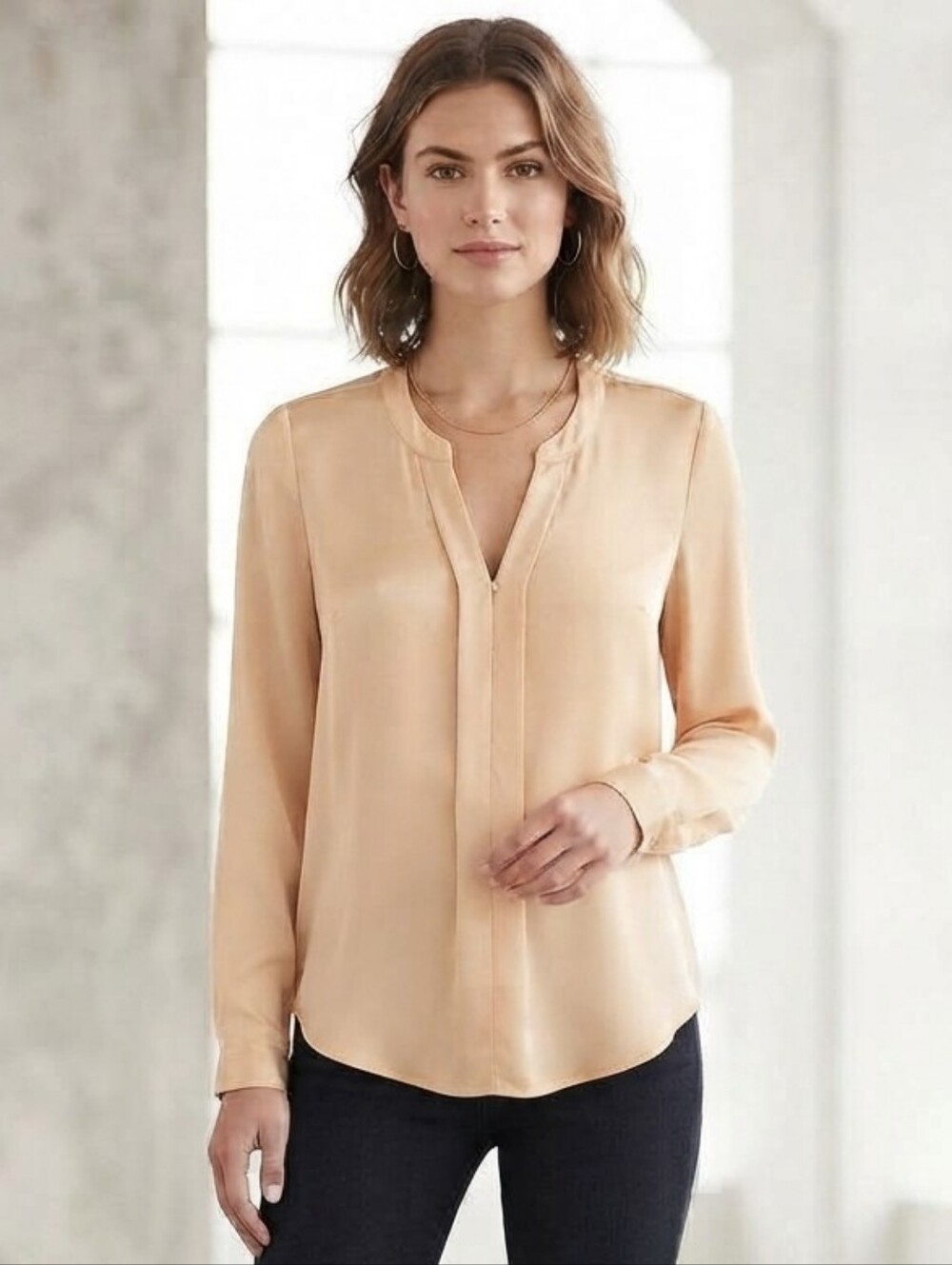 438. VINCE Silk Split-Neck Long Sleeve Blouse